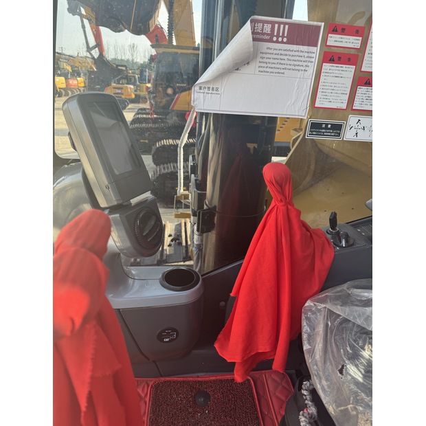 2024 Caterpillar 349D2L-43598310