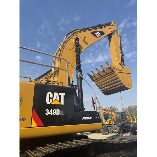2024 Caterpillar 349D2L-43598314