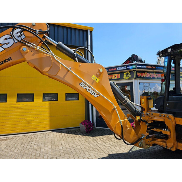 2025 CASE 570SV-43598500