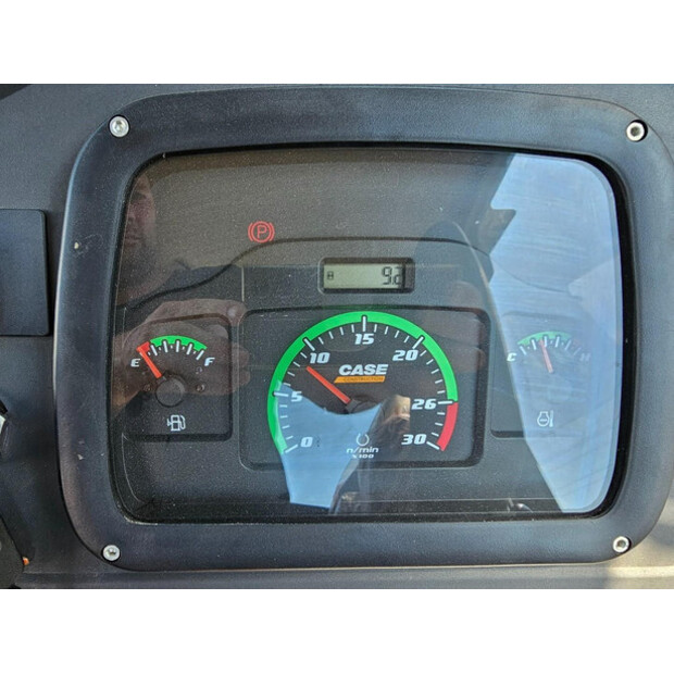 2025 CASE 570SV-43598510