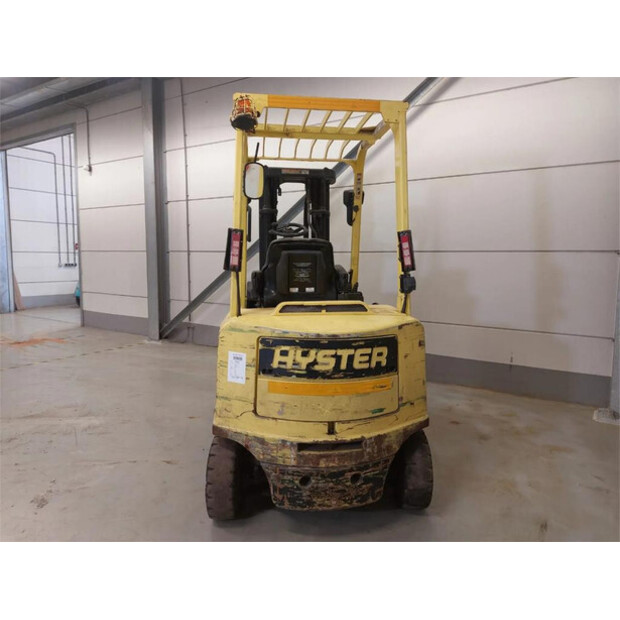 2009 هايستر J2.50XM-717-43598536