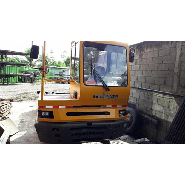 2011 Terberg YT182-43598835