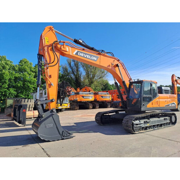 2025 Doosan DX300LC-7M-43598912