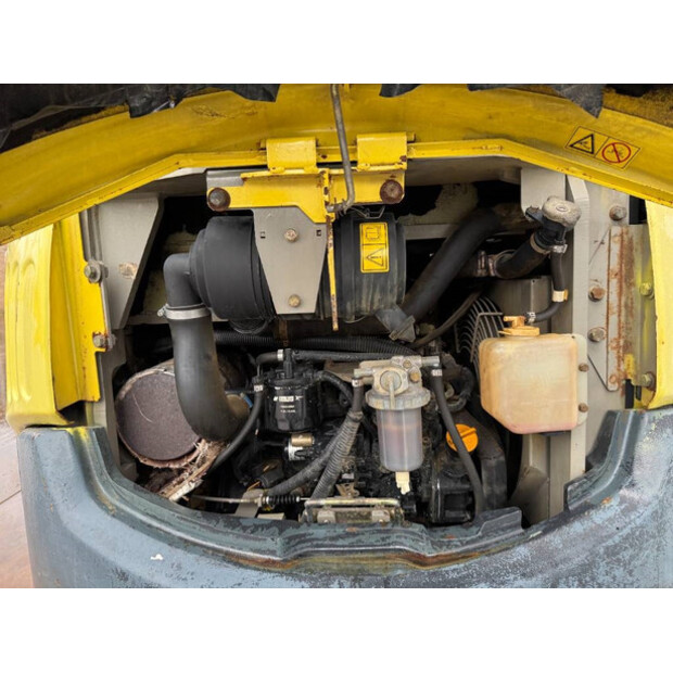 2007 يانمار V10 35-CR/3-43599272