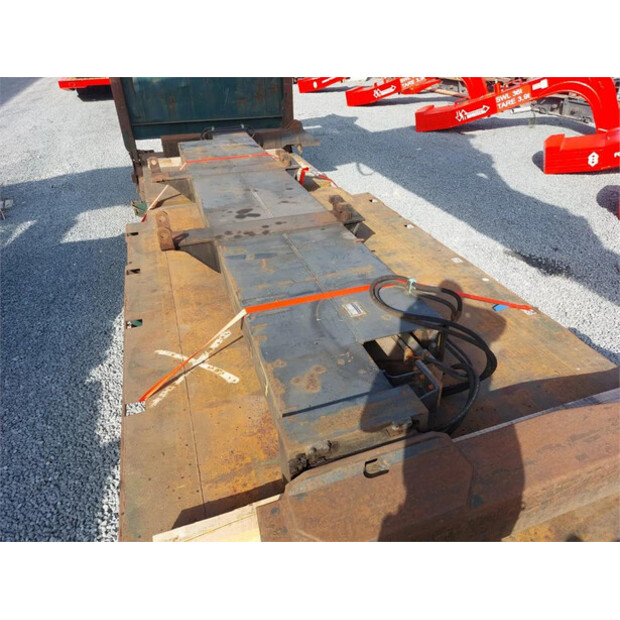 2000 Svetruck 565-43599319