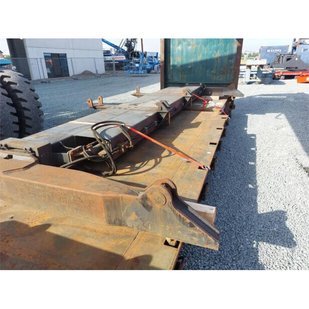 2000 Svetruck 565-43599320