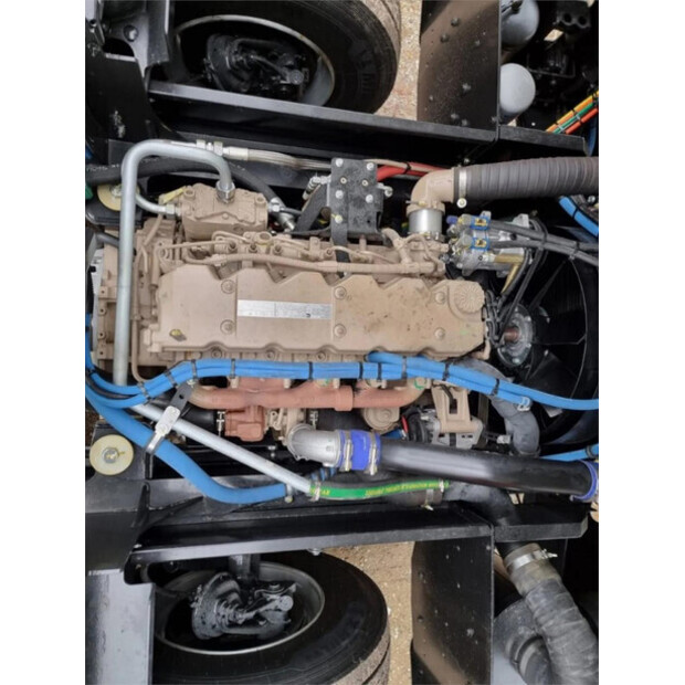 2024 Terberg YT220-43599443