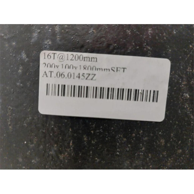 ليندي OTHERS-43599773