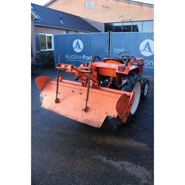 كوبوتا B1-17 Bulltra-43599812