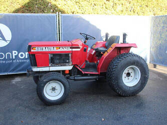 صورة ل تراكتورات زراعية شيبورا S325 Hydrostaat