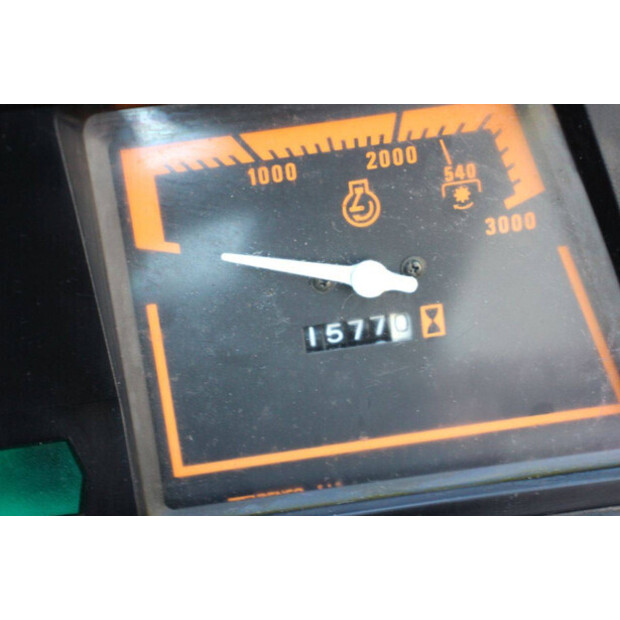 Shibaura S325 Hydrostaat-43600409