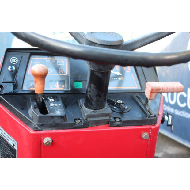 Shibaura S325 Hydrostaat-43600413