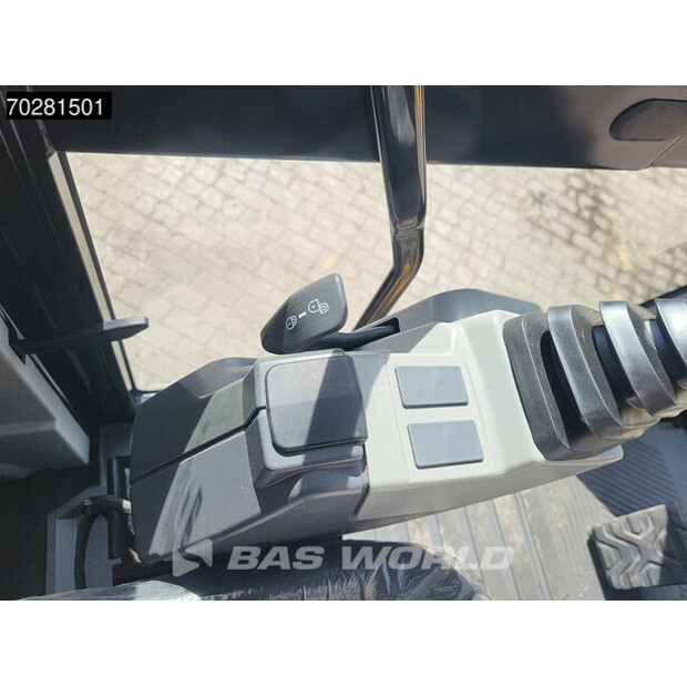 2025 Caterpillar 323D3-43600663