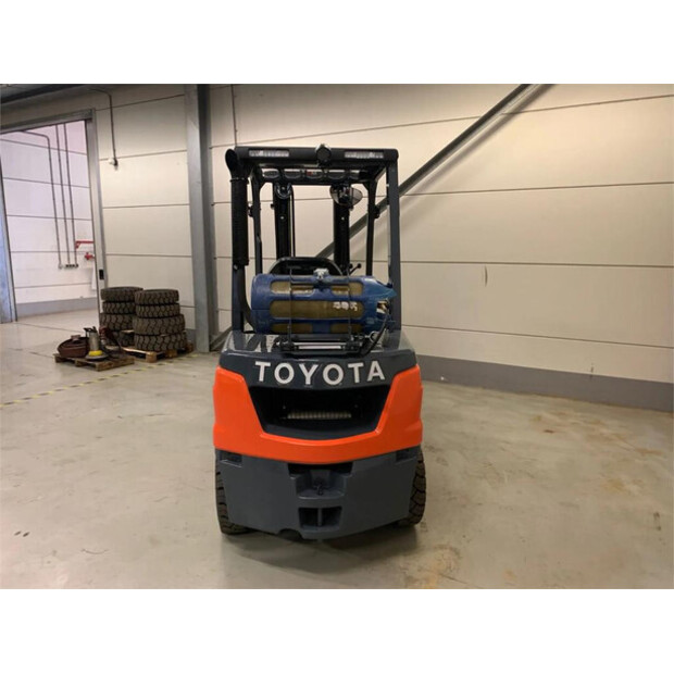 2023 Toyota 02-8FGF30-43600816