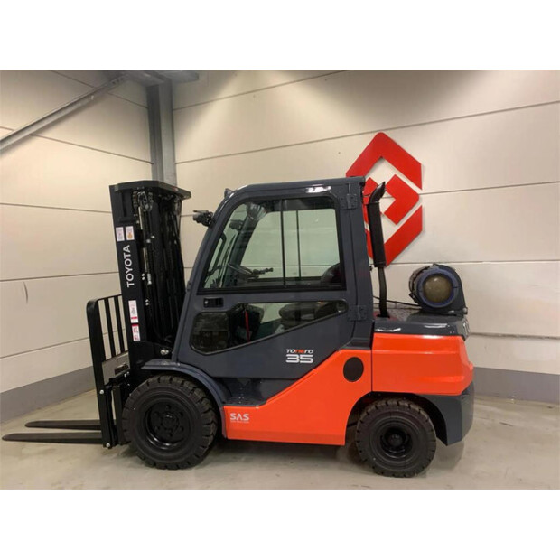 2023 Toyota 02-8FGJF35-43601100