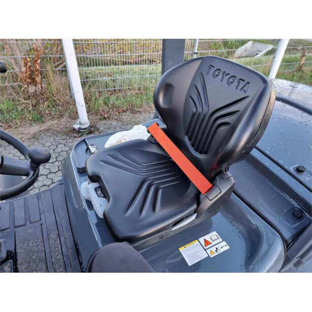 2023 تويوتا 8FD70F-43601438