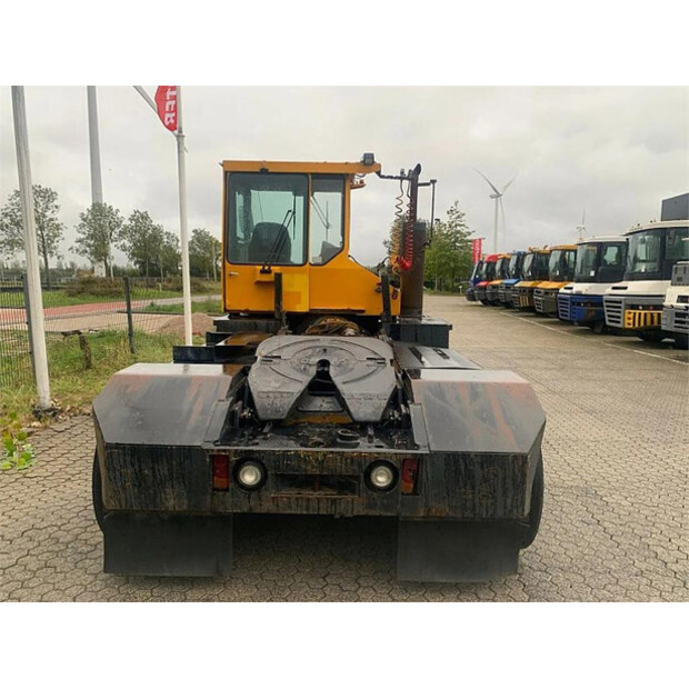 2000 Sisu TRX182A4L2C18-43601461