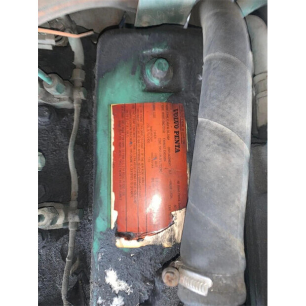 2000 Sisu TRX182A4L2C18-43601463