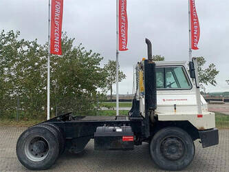 صورة ل جرارات السحب 1993 كالمار Ottawa 50