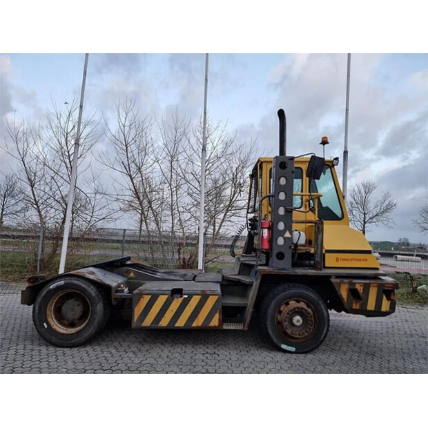 2002 تربيرغ YT220-43601567