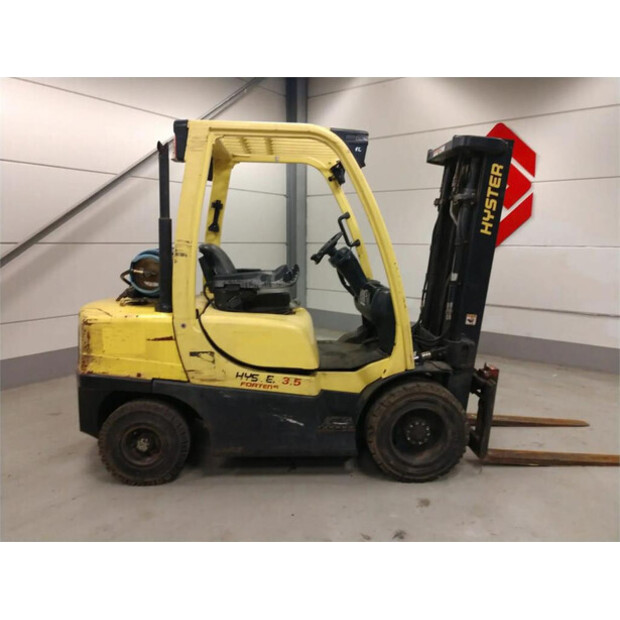 2011 Hyster H3.50FT-43601733