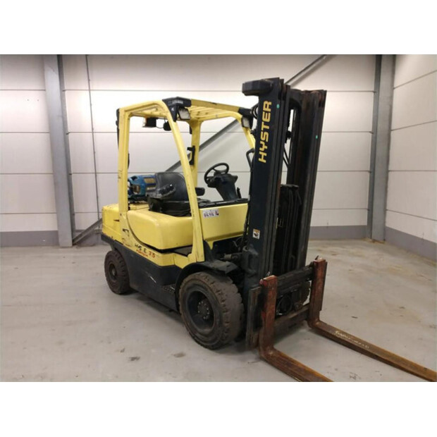2011 Hyster H3.50FT-43601735