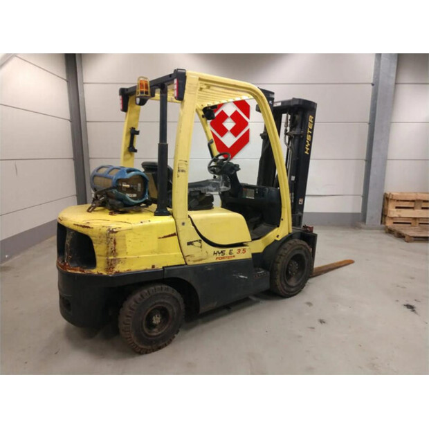 2011 Hyster H3.50FT-43601737