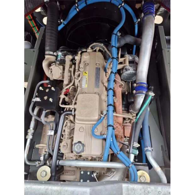 2024 Terberg YT220-43601812