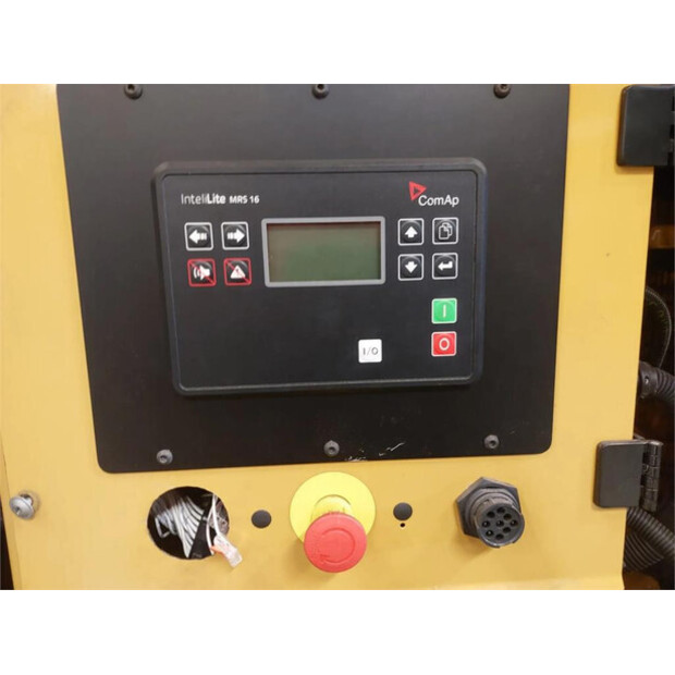 2017 Caterpillar DE33E0-43601839