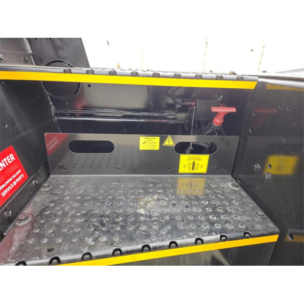 2024 تربيرغ YT220-43602057