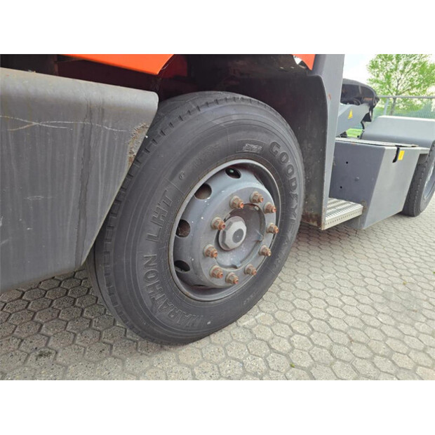 2006 تربيرغ YT182-43602459