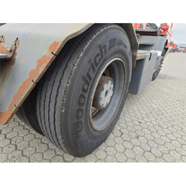 2006 تربيرغ YT182-43602460