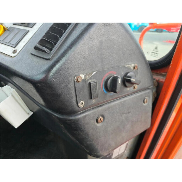 2006 تربيرغ YT182-43602467