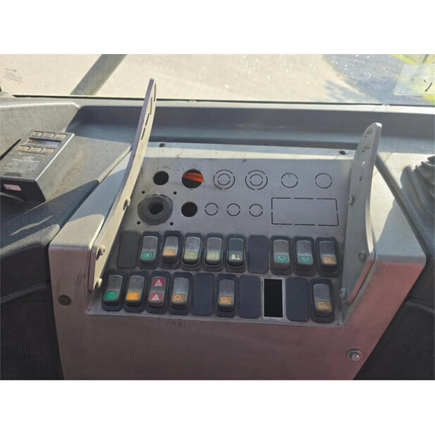 2011 تربيرغ RT223-43602587