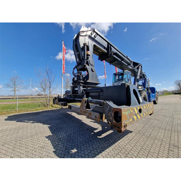 2017 Elme 817-19046-43602683