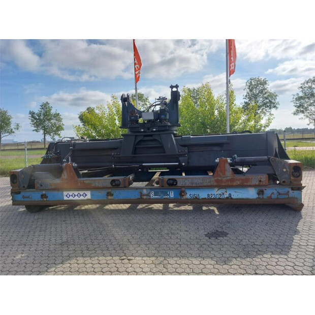 2017 Elme 817-19046-43602685