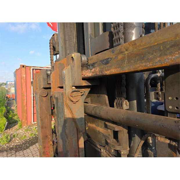 2020 KALMAR DCG180-12-43602790