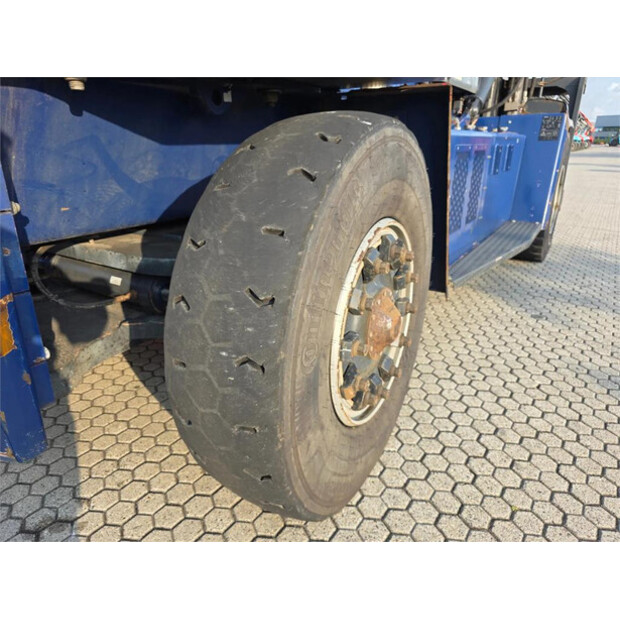 2020 KALMAR DCG180-12-43602795