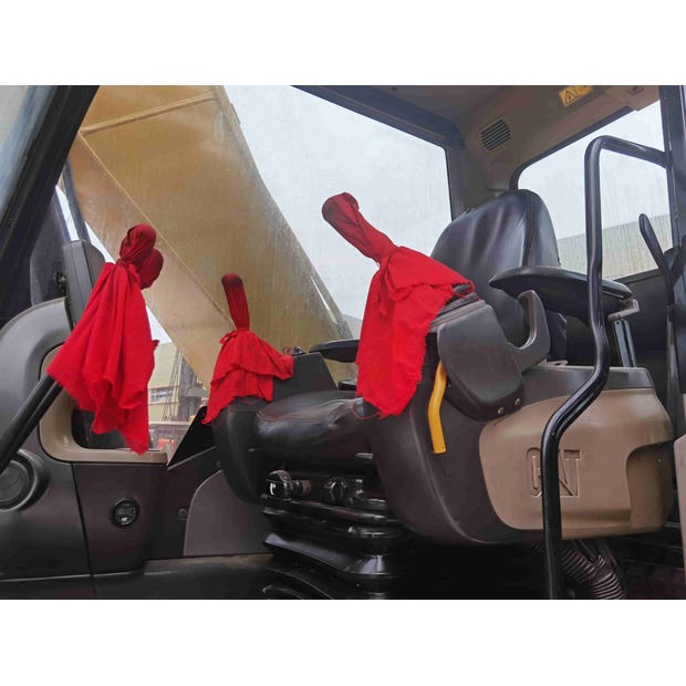 2020 Caterpillar 320D-43603134