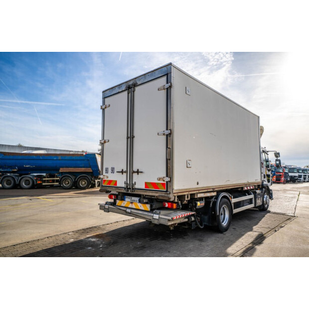 2017 رينو D14-43603480