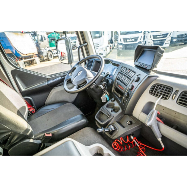 2017 رينو D14-43603490