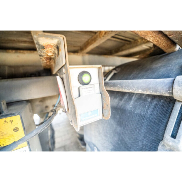 2017 رينو D14-43603492