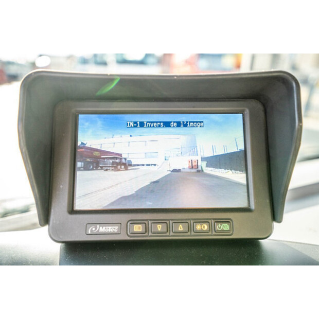 2017 رينو D14-43603493