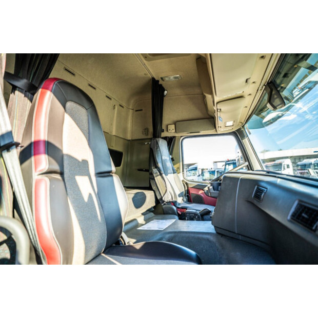 2017 Volvo FMX 460-43603511