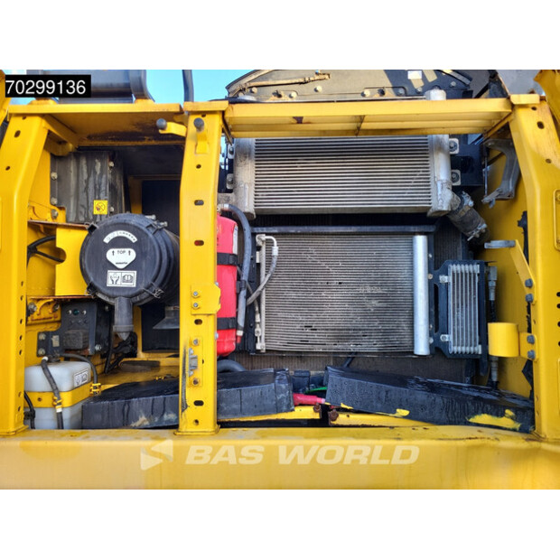 2012 كوماتسو PC240LC-10-43604166