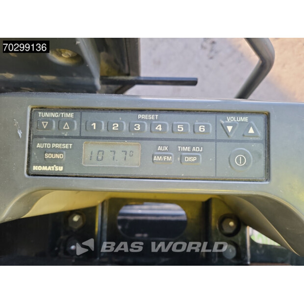 2012 كوماتسو PC240LC-10-43604179