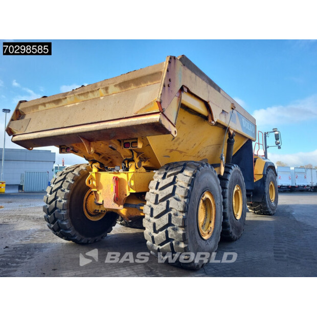 2017 فولفو A60H-43604193