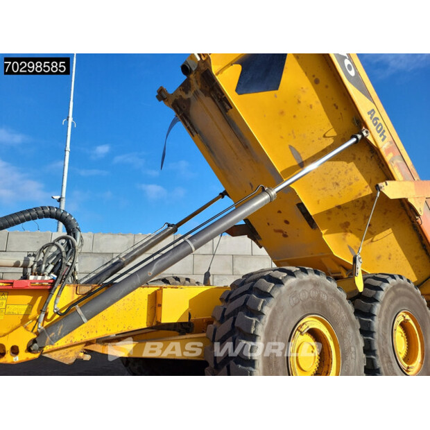 2017 فولفو A60H-43604197