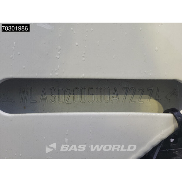 2025 لانجندورف OTHERS-43604709