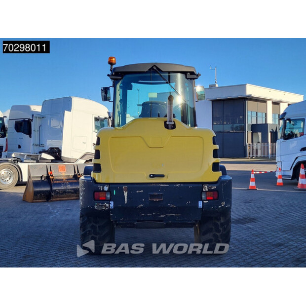 2017 YANMAR V120-43604791